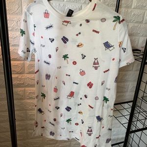 Fun Forever 21 summer tee size medium